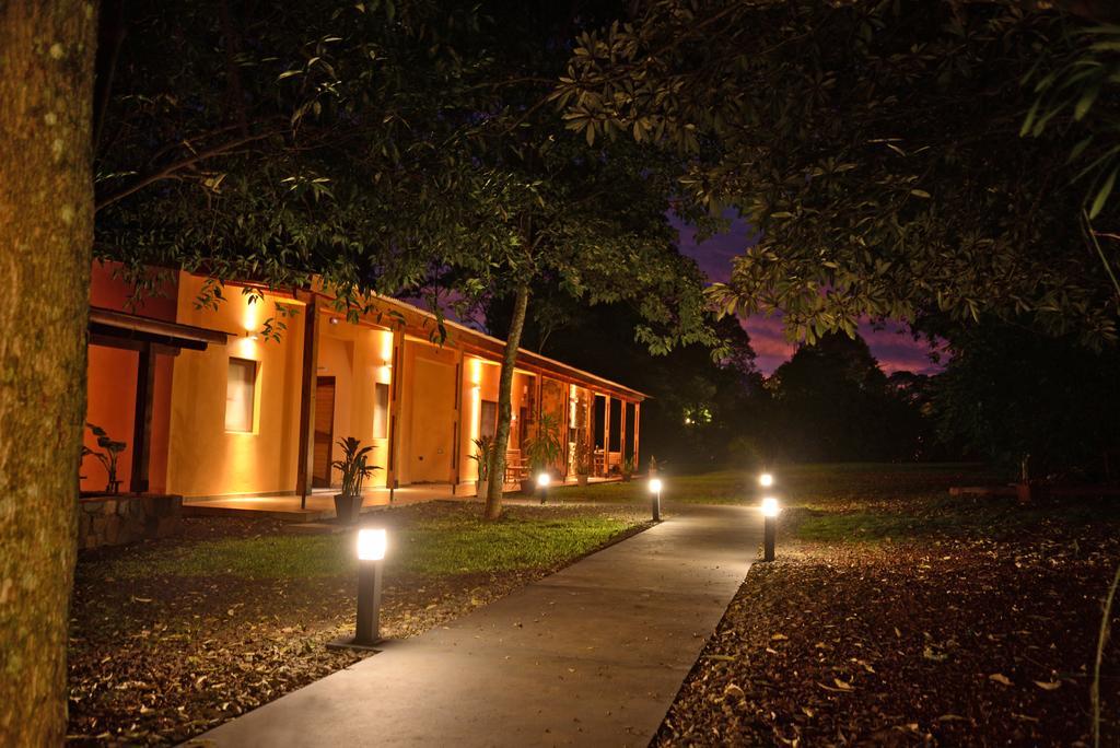 Posada Del Chaman Iguazu Puerto Iguazú Exteriör bild